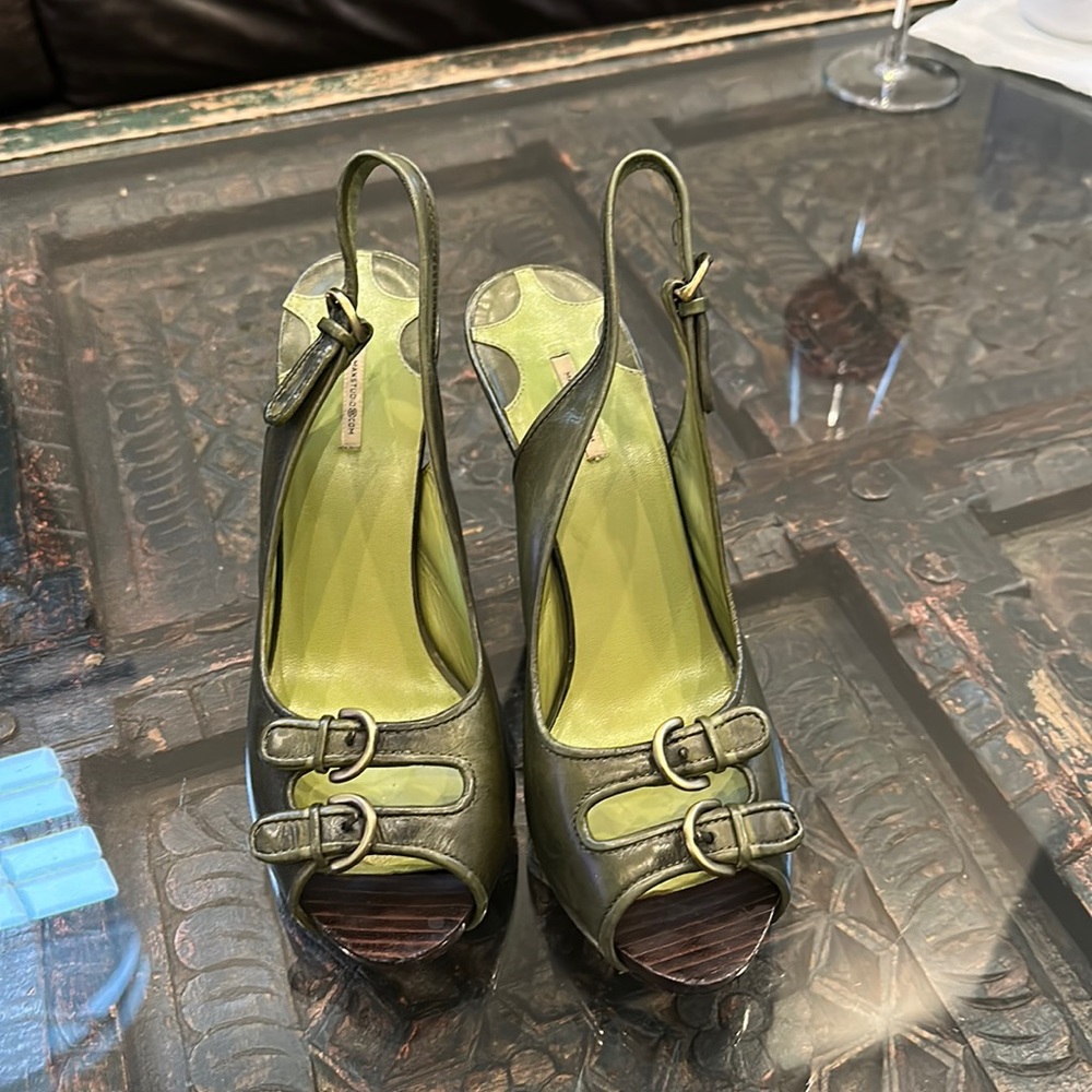 Army green heals